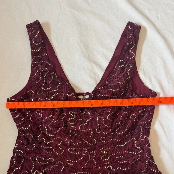 City Triangles Burgundy Sequin Fit-and-Flare prom Midi Dress - Picture 5 of 9